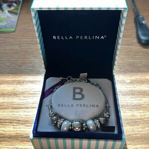 Bella Perlina bracelet- Live , Laugh, Love   NIB